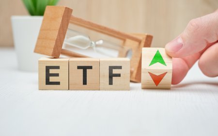 Building a Diversified ETF Portfolio: Sector Allocations, Risk Metrics, and Rebalancing Techniques in 2026