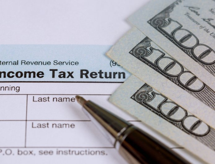Tax Refund Just Hit? 5 Smart Moves to Supercharge Your Emergency Fund Before April 15, 2026
