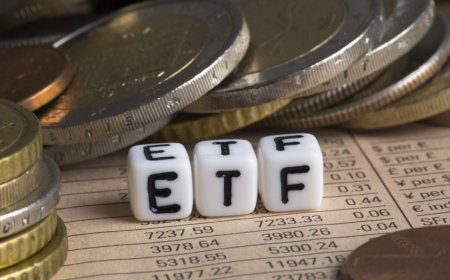 ETFs vs Mutual Funds in 2026: Which Should You Choose for Your Portfolio?