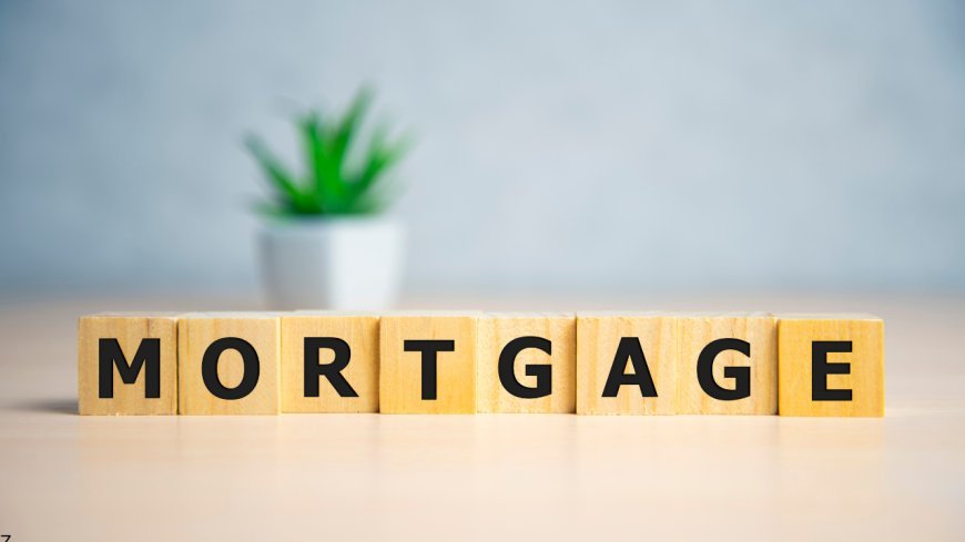 Should You Buy or Refinance a Home in 2026? Mortgage Rate Outlook and Smart Strategies