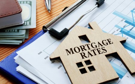 Mortgage Rates Are Stuck Near 6.5% This Summer: What Buyers and Refinancers Should Actually Do