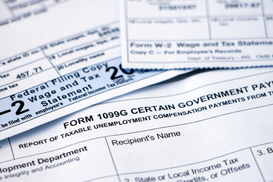 1099 vs. W-2 Income: Which Builds Wealth Faster?